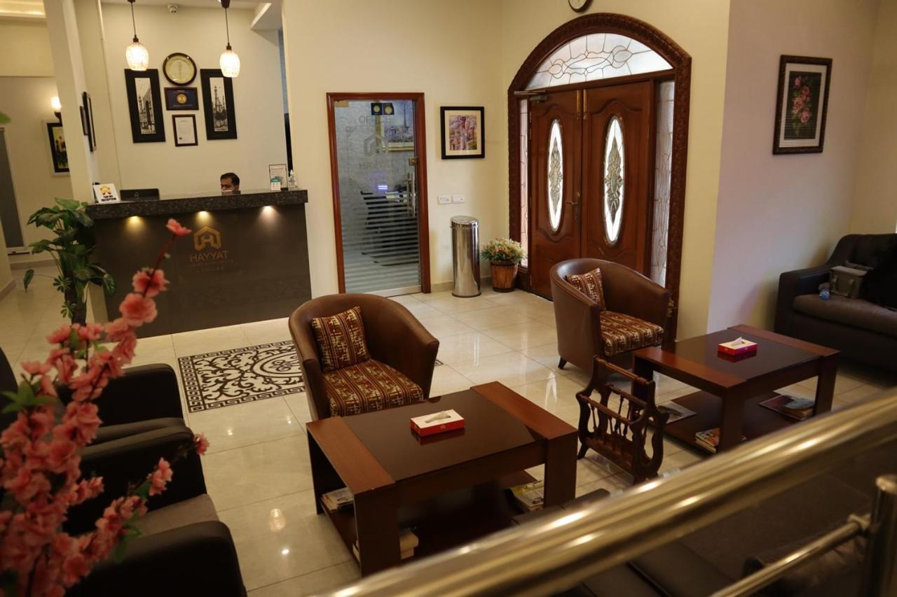 Hayyat Luxury Hotel Suites Lahore Buitenkant foto