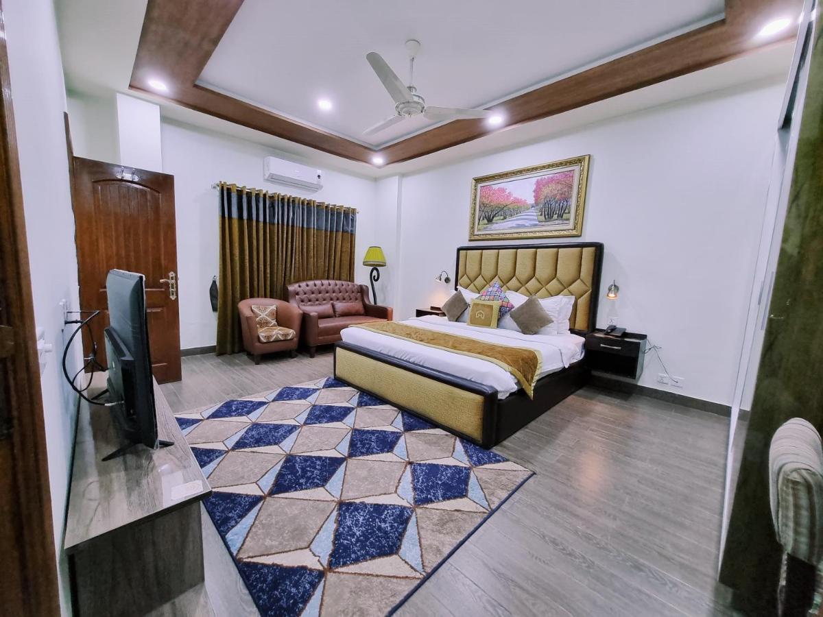 Hayyat Luxury Hotel Suites Lahore Buitenkant foto