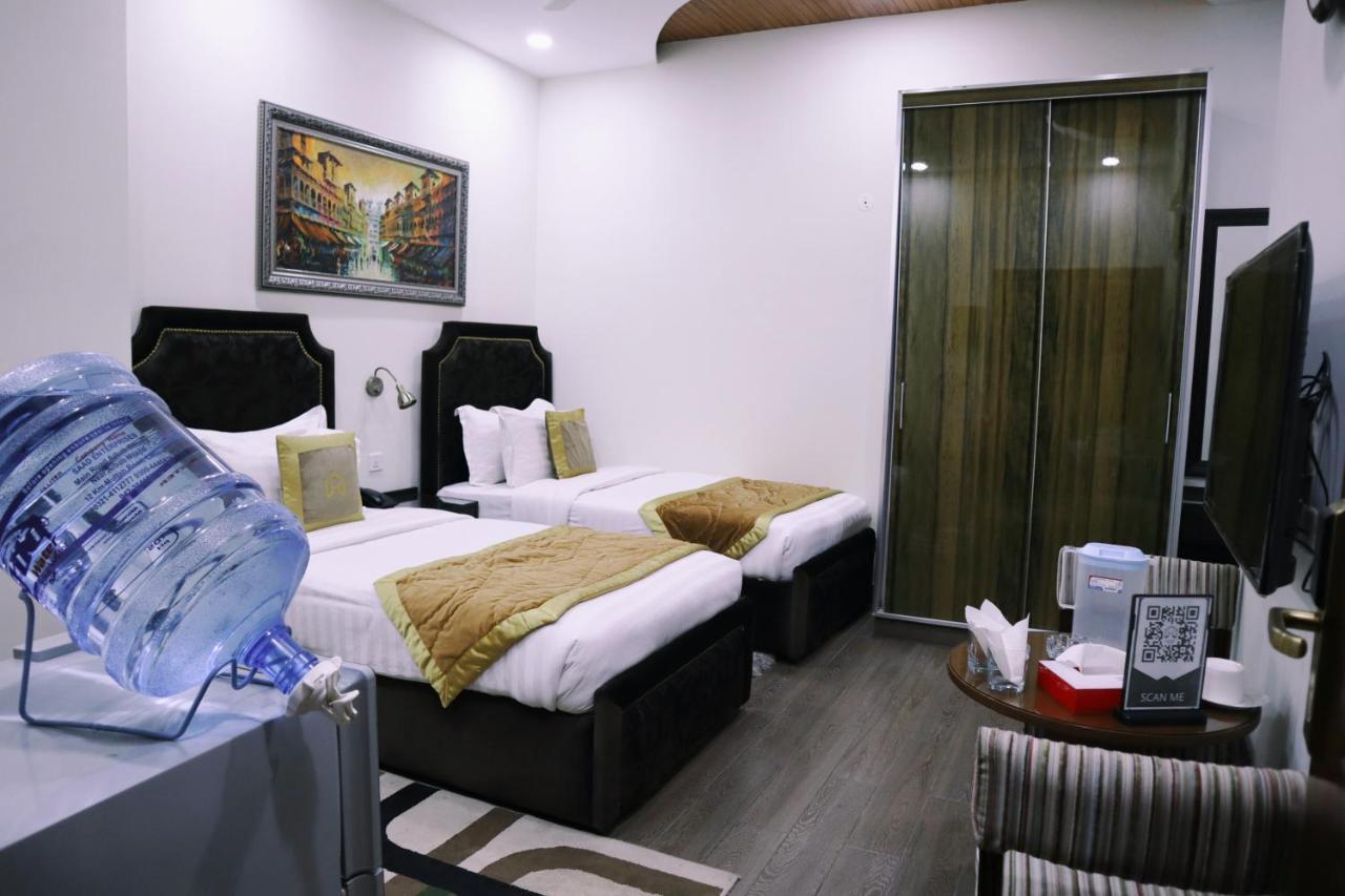 Hayyat Luxury Hotel Suites Lahore Buitenkant foto